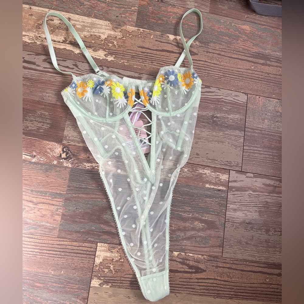 SAVAGE X FENTY FREE SPIRIT LINGERIE BODYSUIT